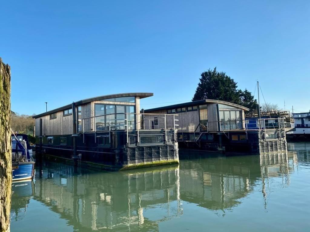 Houseboat Eleuthera Bembridge Buitenkant foto